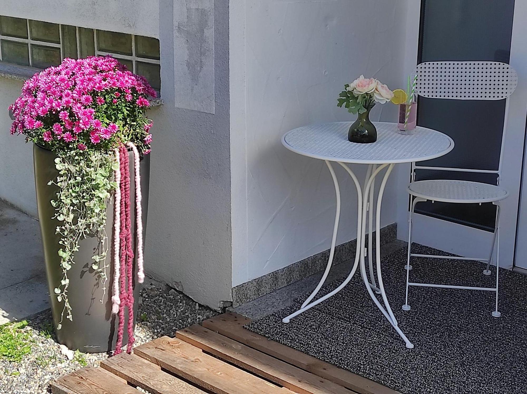 Ferienwohnung Am Hof Zwiefalten エクステリア 写真